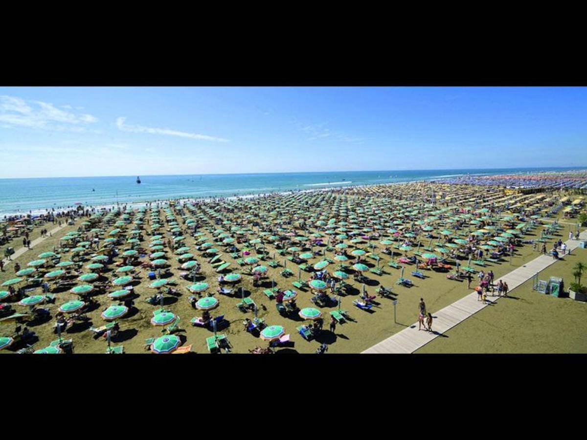 Beautiful Apartment Close To Bibione Beach - Beahost Eksteriør billede