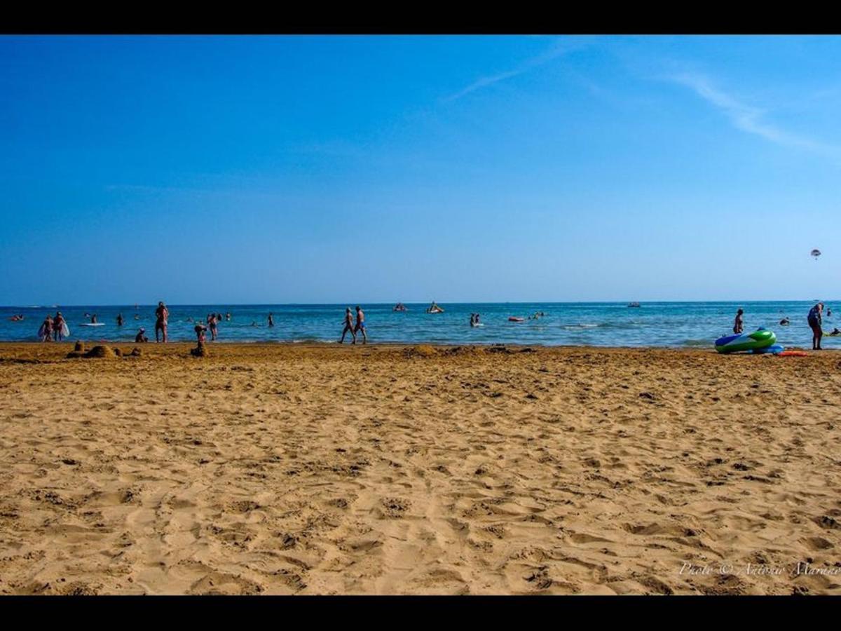 Beautiful Apartment Close To Bibione Beach - Beahost Eksteriør billede